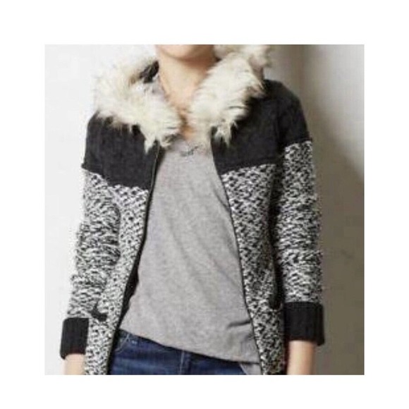 Sleeping On Snow Sweater Coat XS Cream Black Full Zip Hooded Hoodie Fur Knit - Picture 1 of 9